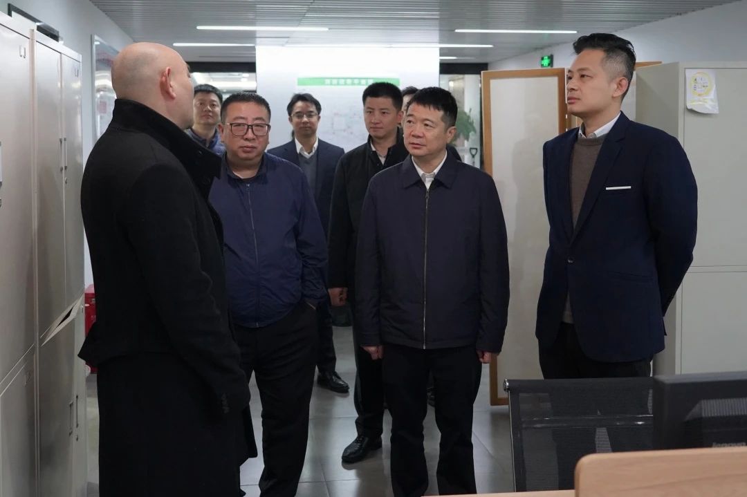省菲律宾亚星公司集团主要负责同志调研“开门红”工作