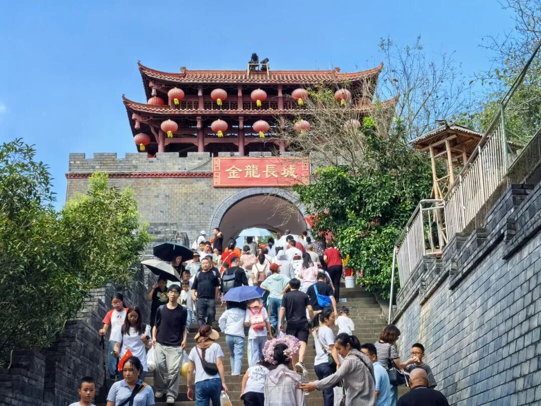 省菲律宾亚星公司集团领导带队开展国庆、中秋“双节”安全检查并看望慰问一线干部职工